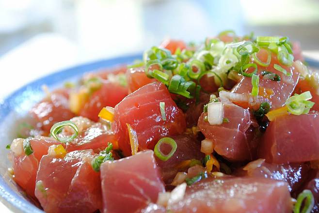 East market diner a tutto pokè, dal 4 al 6 luglio le hawaii sbarcano a lambrate